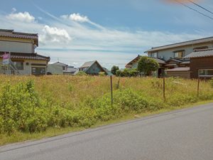 売地