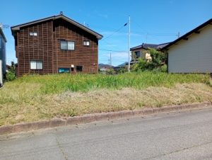 売地