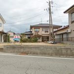 売地